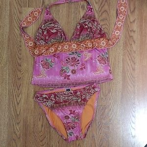 Two piece multicolor swimsuit